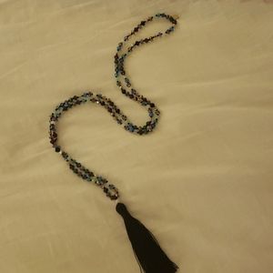 Express tassel necklace